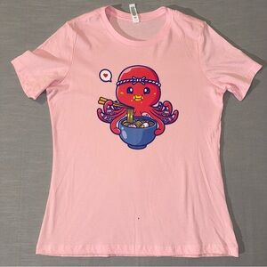 ANIME KAWAII SEA SQUID EATING RAMEN NOODLES WOMEN'S T-SHIRT CUTE PINK SIZE M
